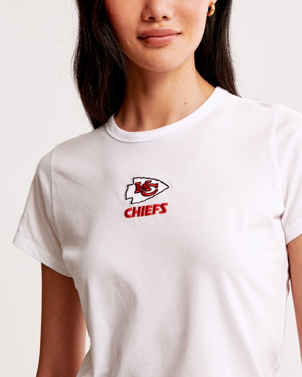 Women's Short-Sleeve Kansas City Chiefs Graphic Skimming Tee