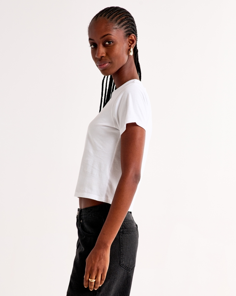 Short-Sleeve I Love Sports Graphic Skimming Tee