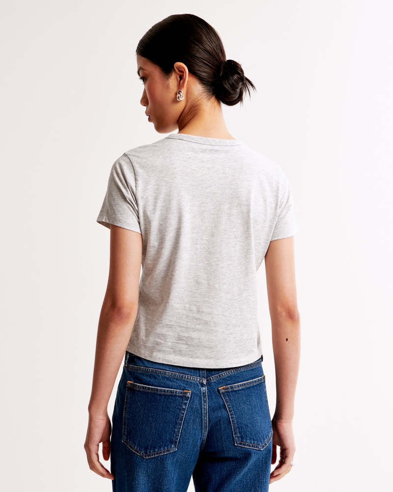 Short-Sleeve Detroit Lions Graphic Skimming Tee