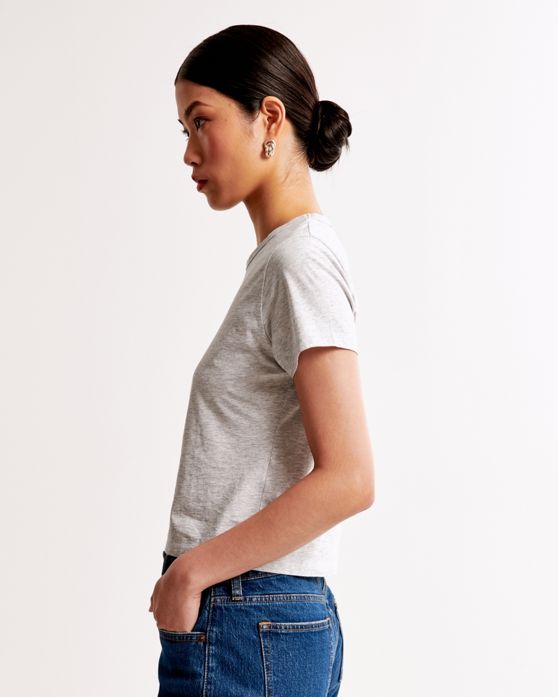 Short-Sleeve Detroit Lions Graphic Skimming Tee