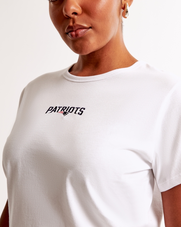 Short-Sleeve New England Patriots Graphic Skimming Tee, White - Patriots view 1