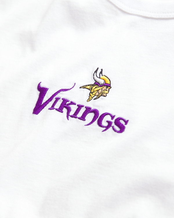 Women's Short-Sleeve Minnesota Vikings Graphic Skimming Tee