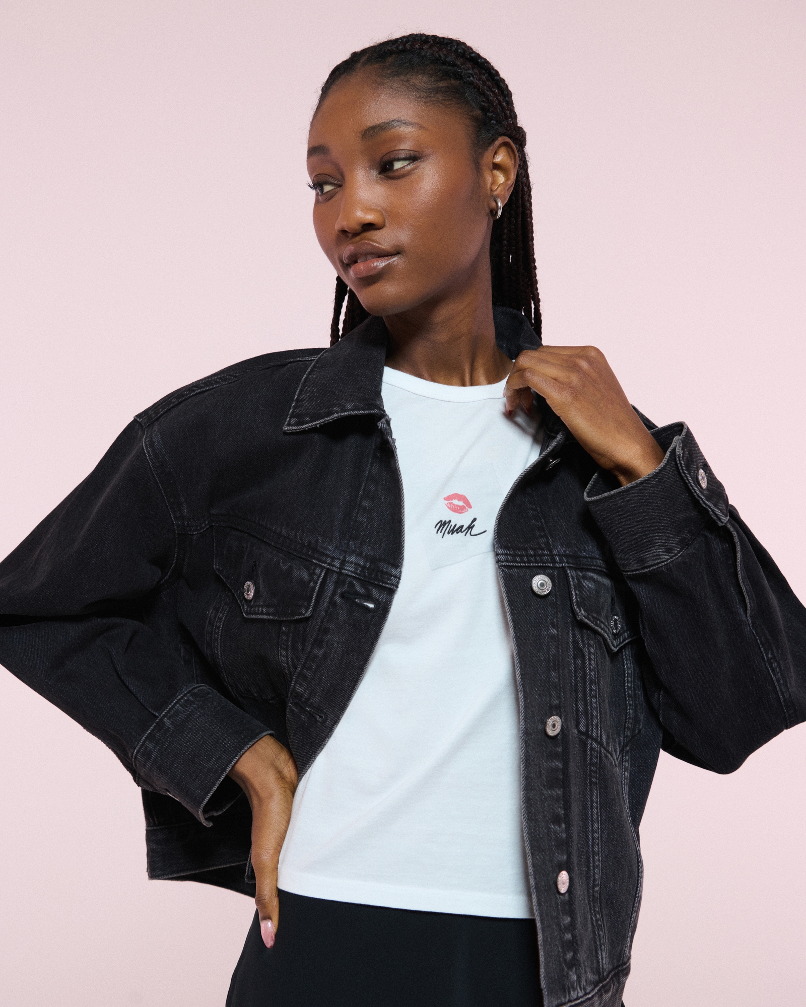 Short-Sleeve Kissed Napkin Graphic Skimming Tee