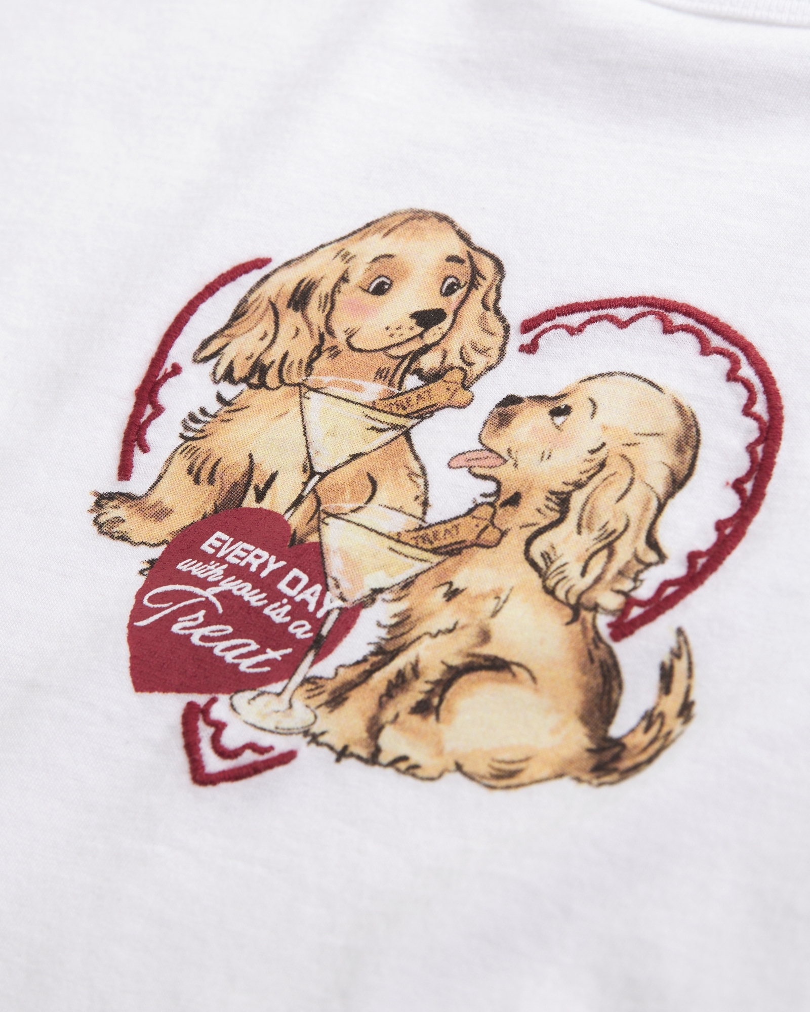 Short-Sleeve Kissed Napkin Graphic Skimming Tee