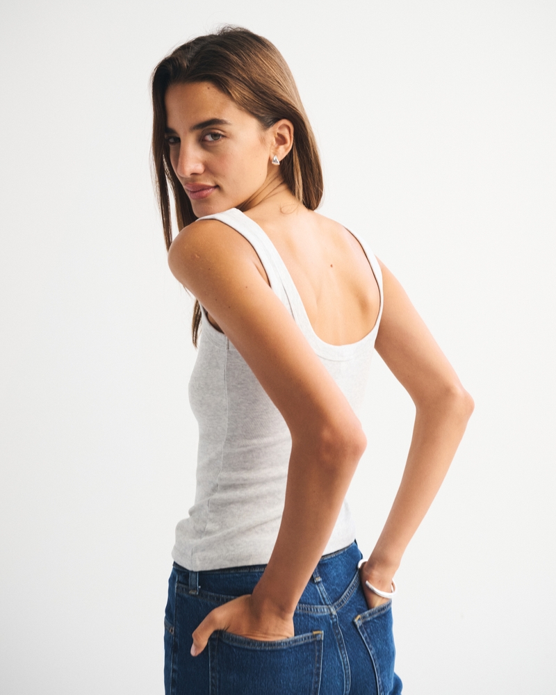 Horseshoe Graphic Scoopneck Tank