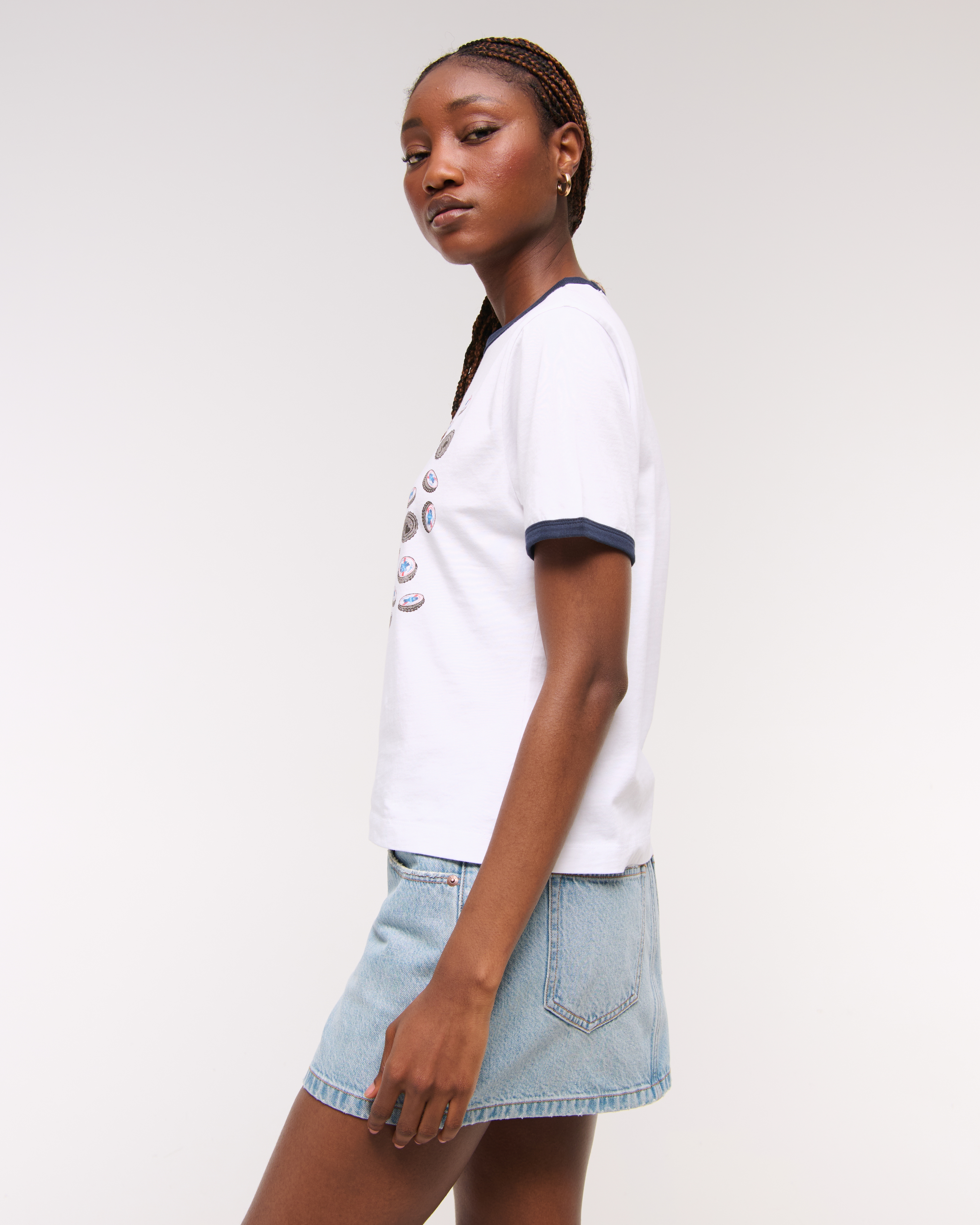 Women's Short-Sleeve Pabst Blue Ribbon Graphic Relaxed Tee Women's Short-Sleeve Pabst Blue Ribbon Graphic Relaxed Tee