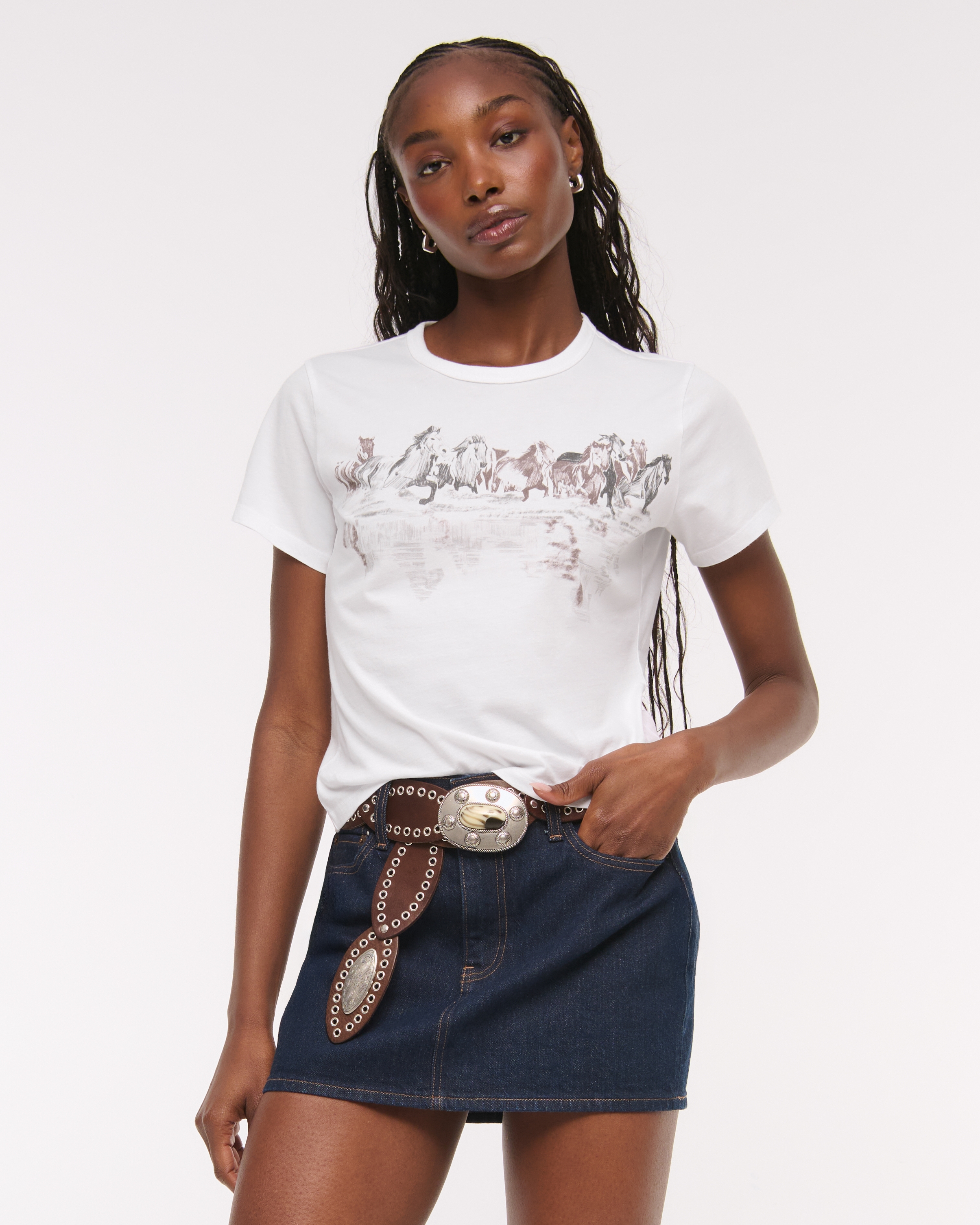 Abercrombie & Fitch Short-sleeve Horses Graphic Skimming Tee In White