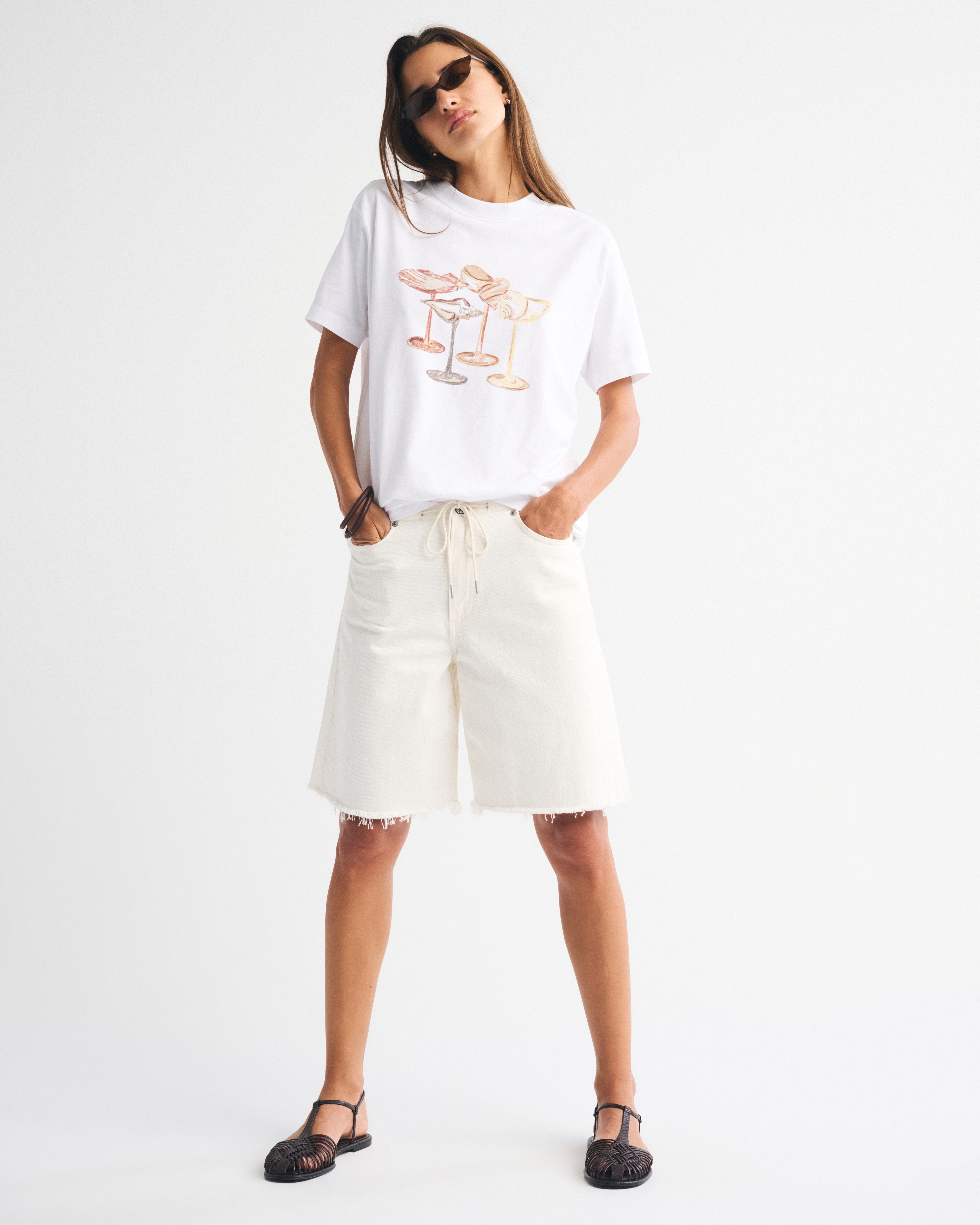 Женские футболки Abercrombie & Fitch Oversized Coastal Drinks Graphic Tee — фото 3