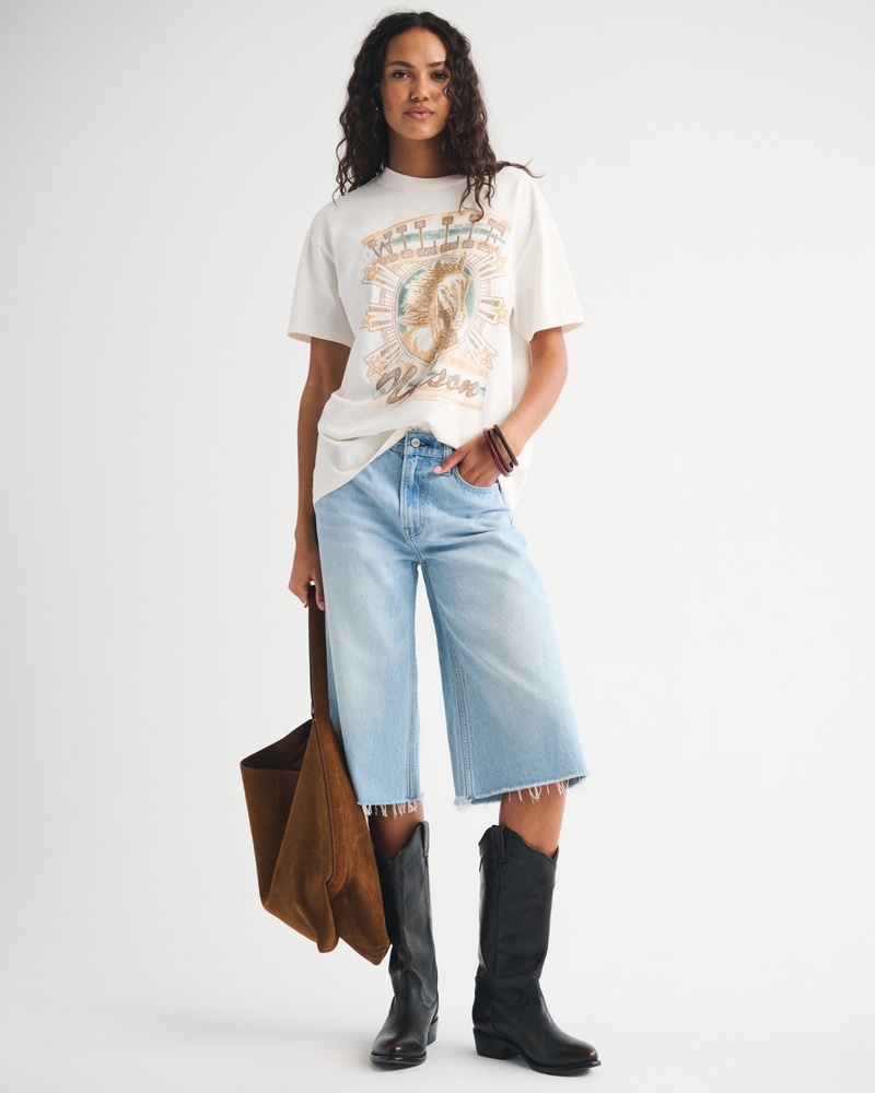 Oversized Willie Nelson Graphic Tee