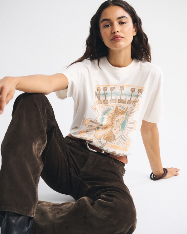 Oversized Willie Nelson Graphic Tee