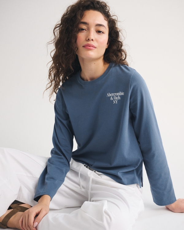 ささき　２点　◆アバクロ TシャツL ネイビー＆ L バーガンディロゴ ウィメンズ A&Fロゴショップ | Abercrombie & Fitch