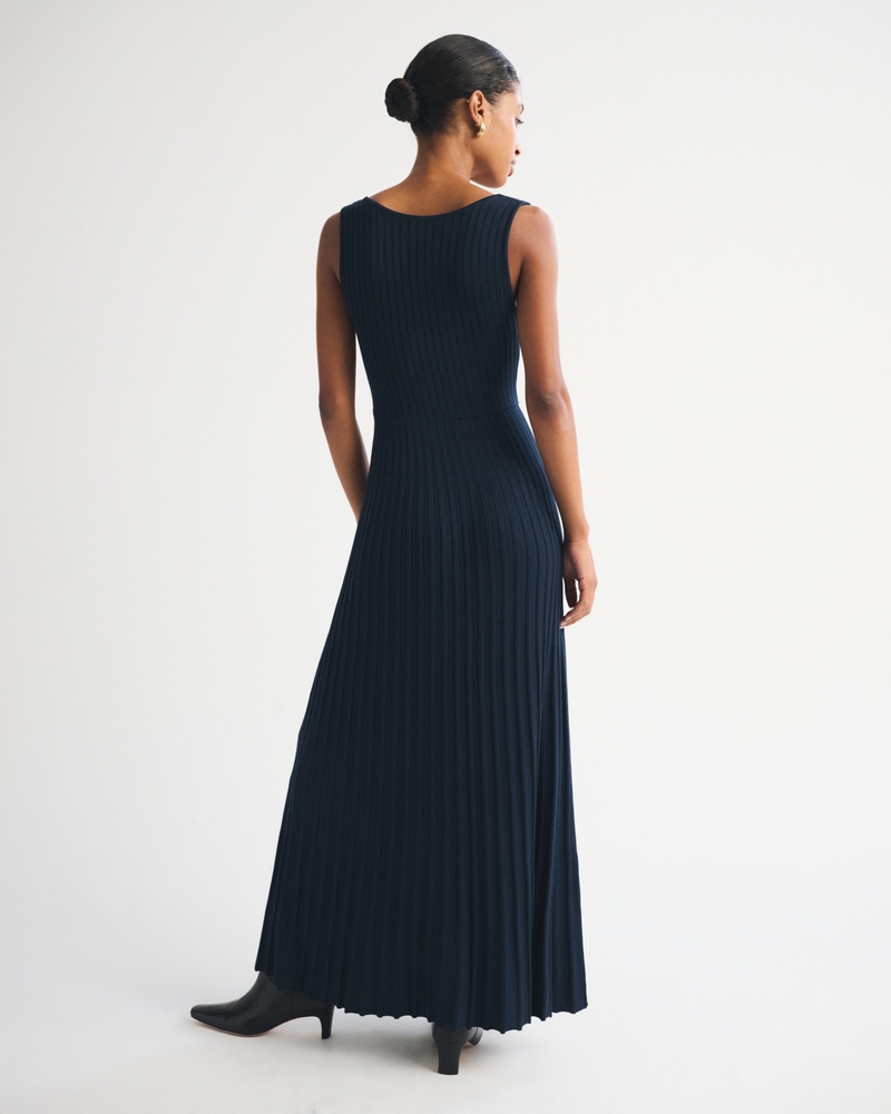 Pleated Maxi Sweater Dress - thumbnail 4