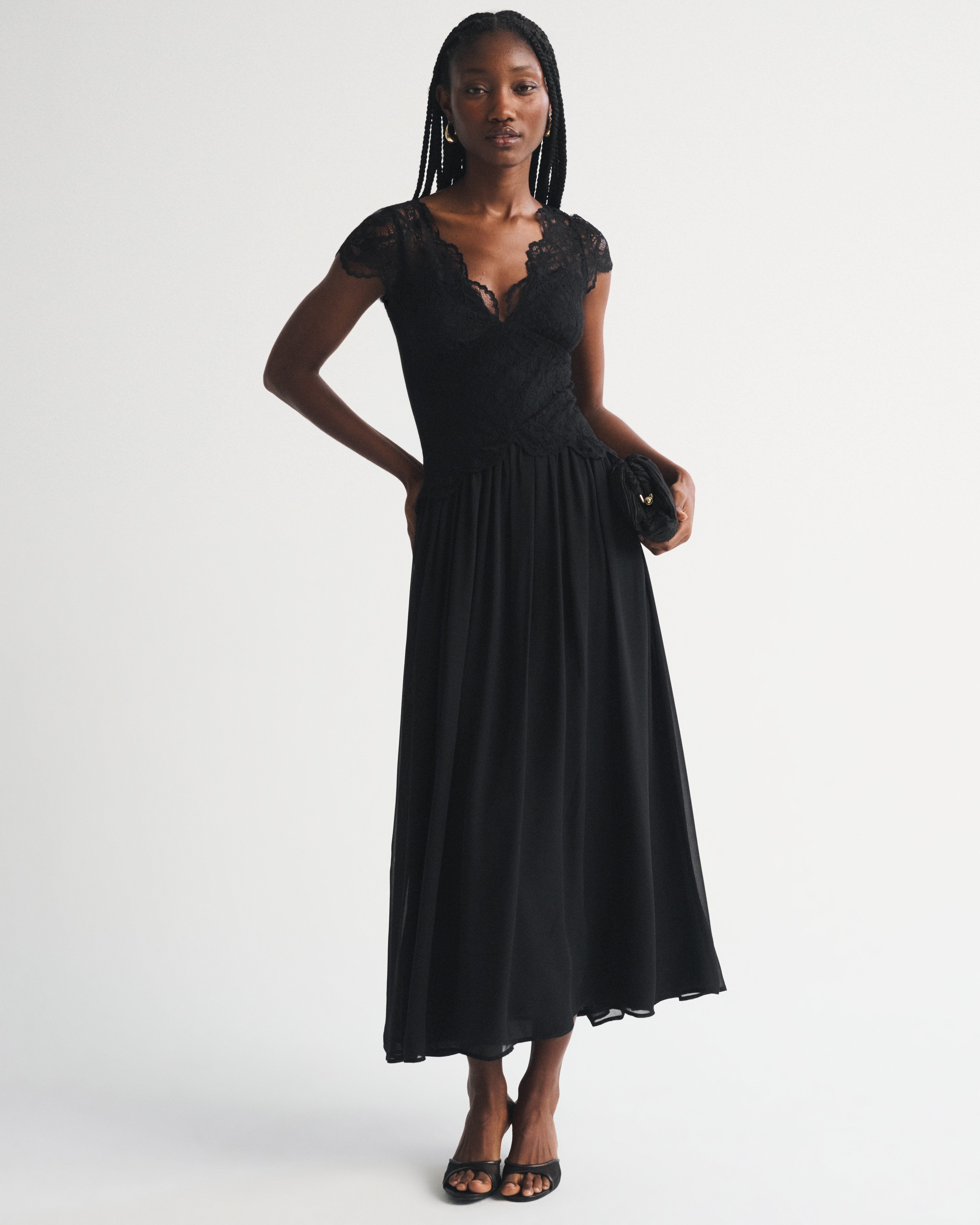 Женское платье Abercrombie & Fitch Bra-Free Mixed Fabric Lace Maxi, цвет: Чёрный — фото 2