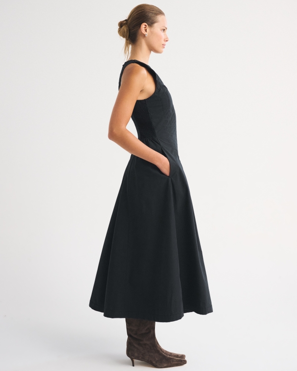 Black Dresses for Women