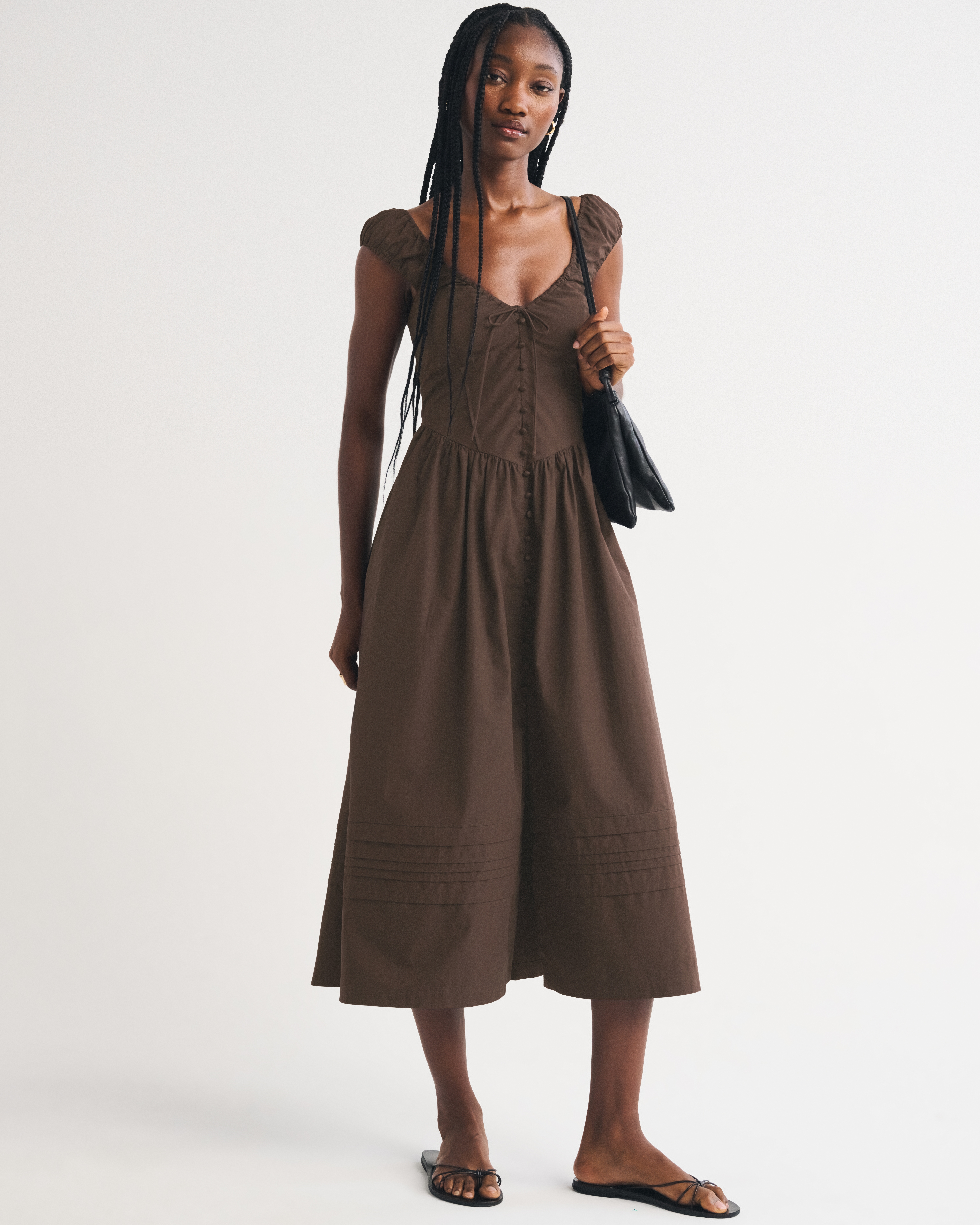 Женское платье Abercrombie & Fitch 100% Cotton Bra-Free Cap-Sleeve Dipped-Waist Midi, цвет: Тёмный кофейный — фото 2