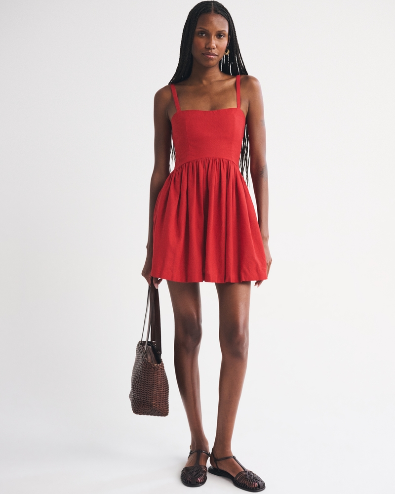 Bra-Free Linen-Blend Sweetheart Seamed Mini Skort