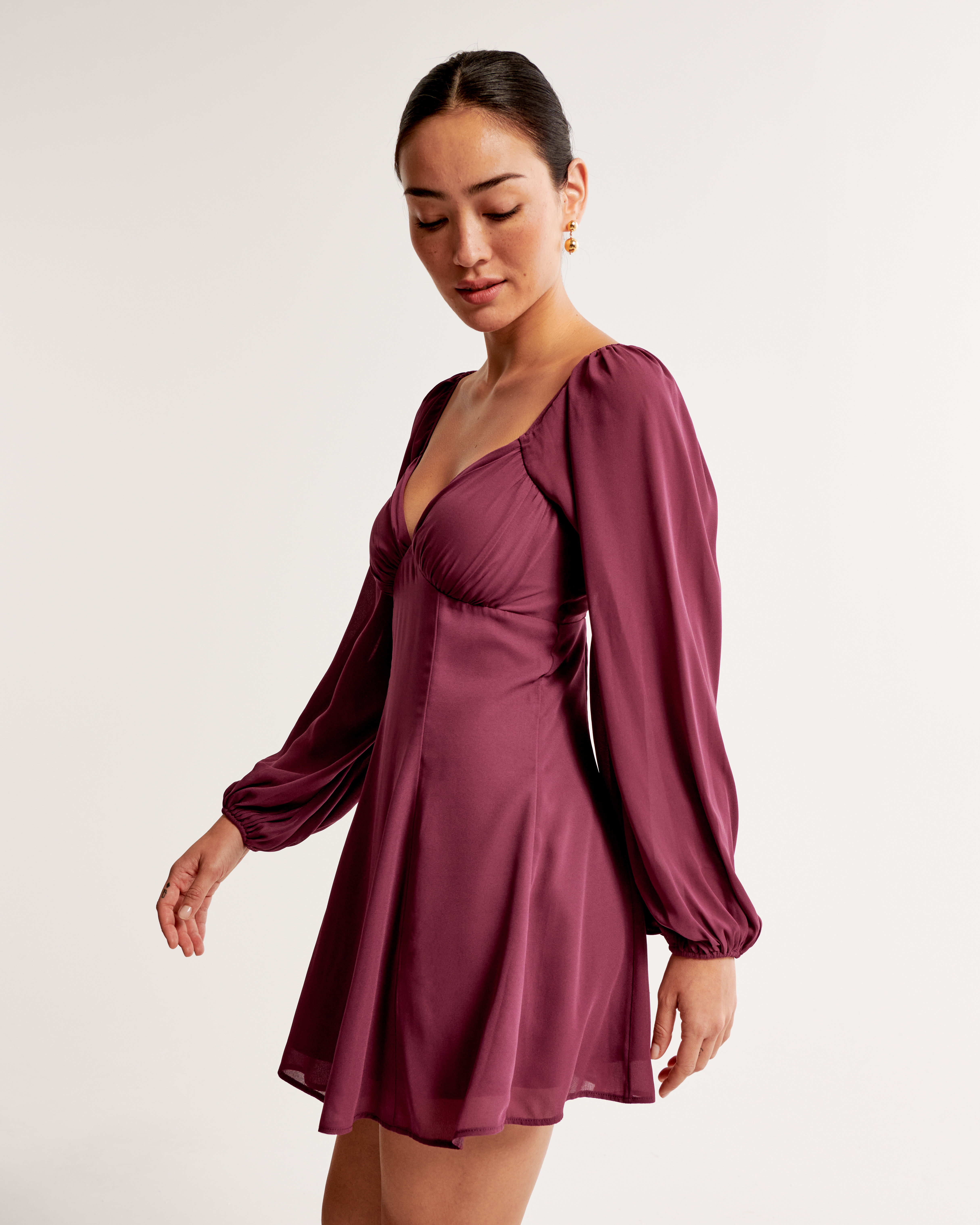 Flowy v cheap neck dress