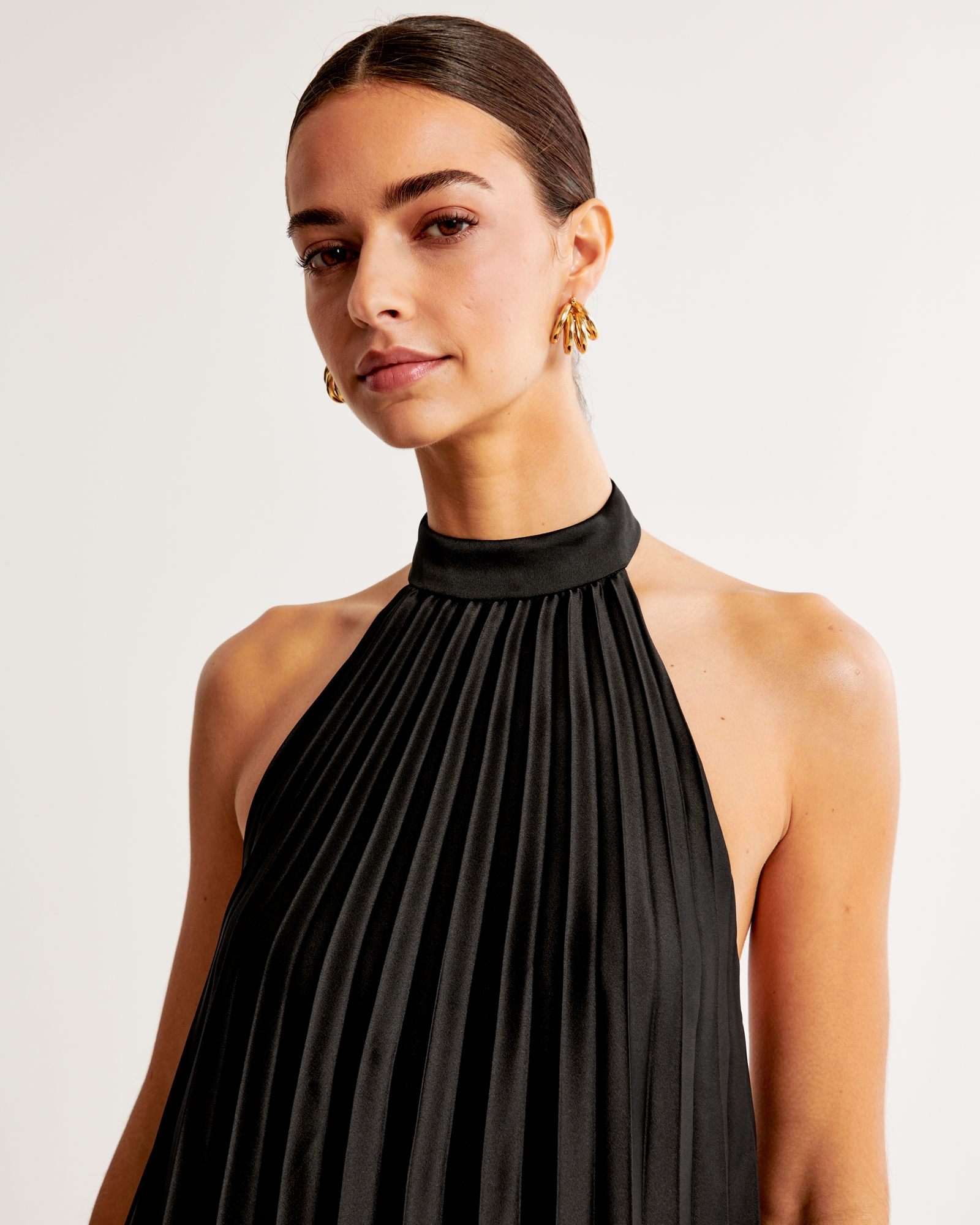 Abercrombie & Fitch HIGHNECK PLEATED MINI TRAPEZE DRESS - Cocktail