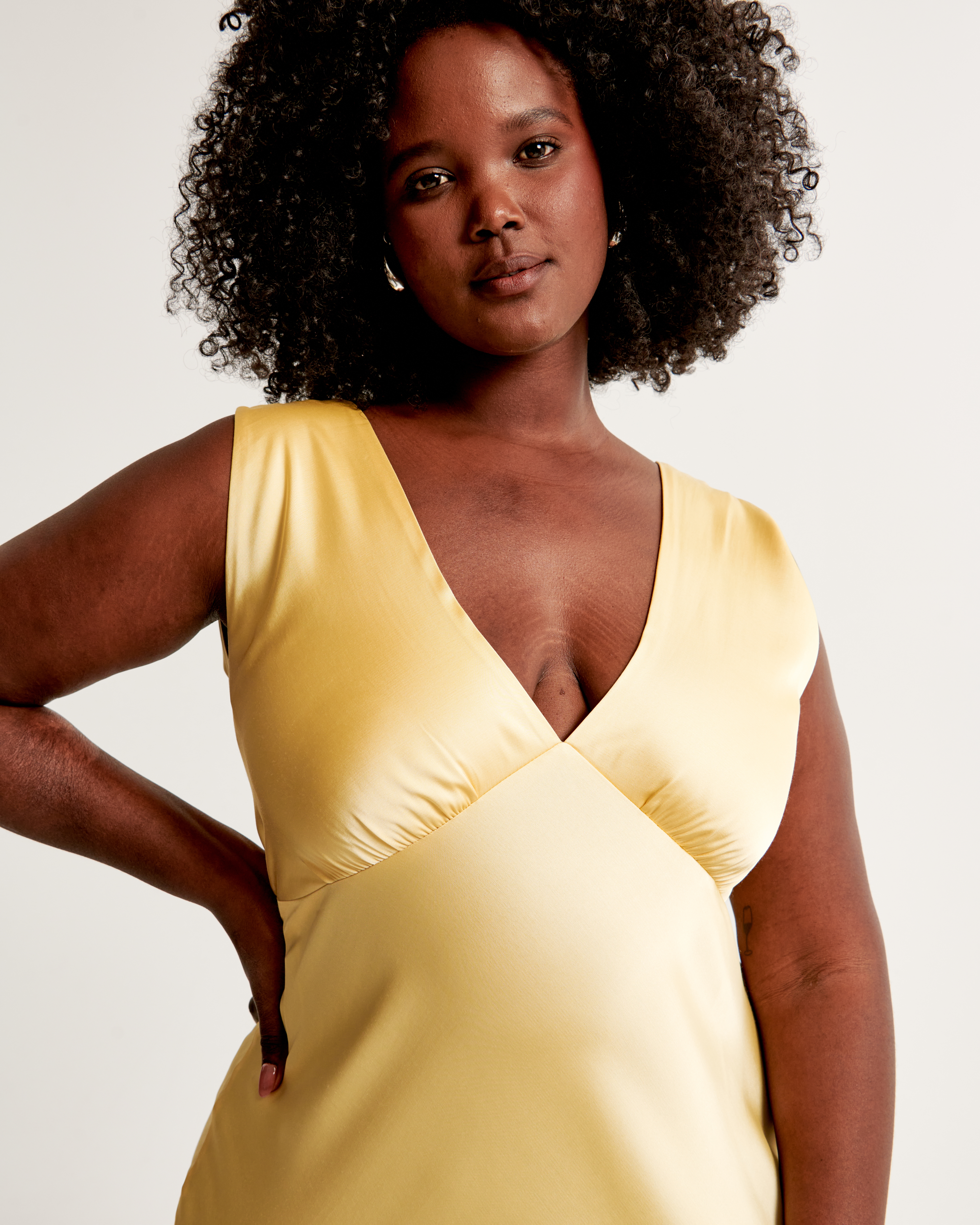 Abercrombie yellow hot sale dress