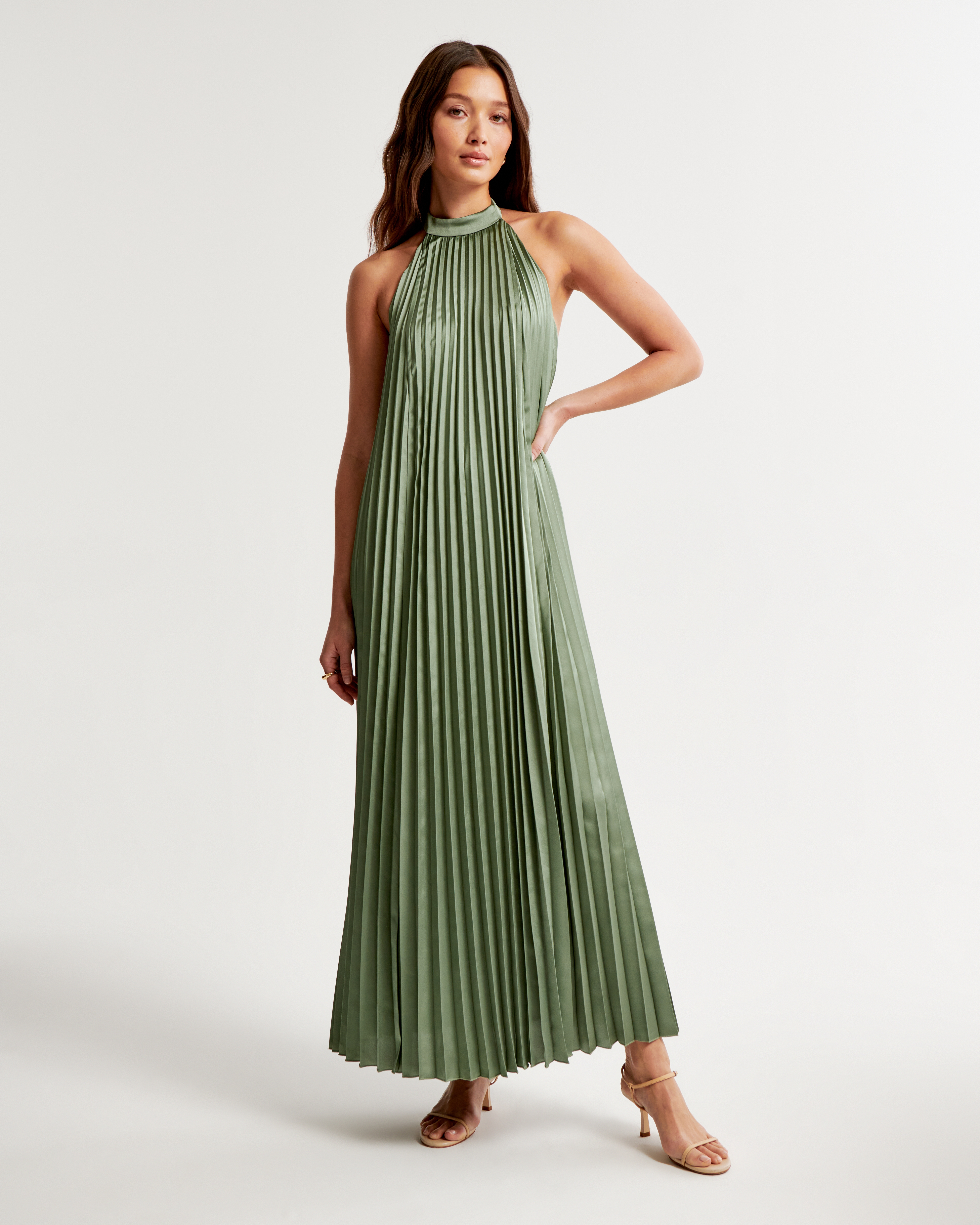 Women's The A&F Giselle Pleated Trapeze Maxi Dress | Women's Clearance |  Abercrombie.com