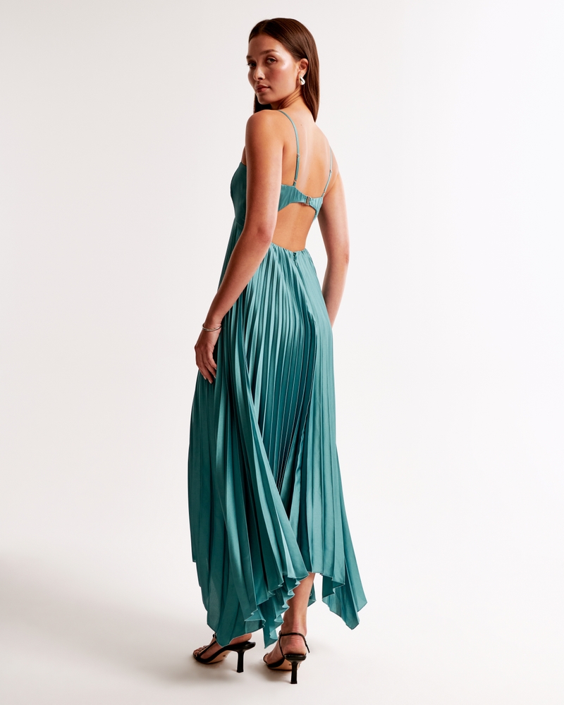 The A&F Giselle Clasp-Back Pleated Midi Dress