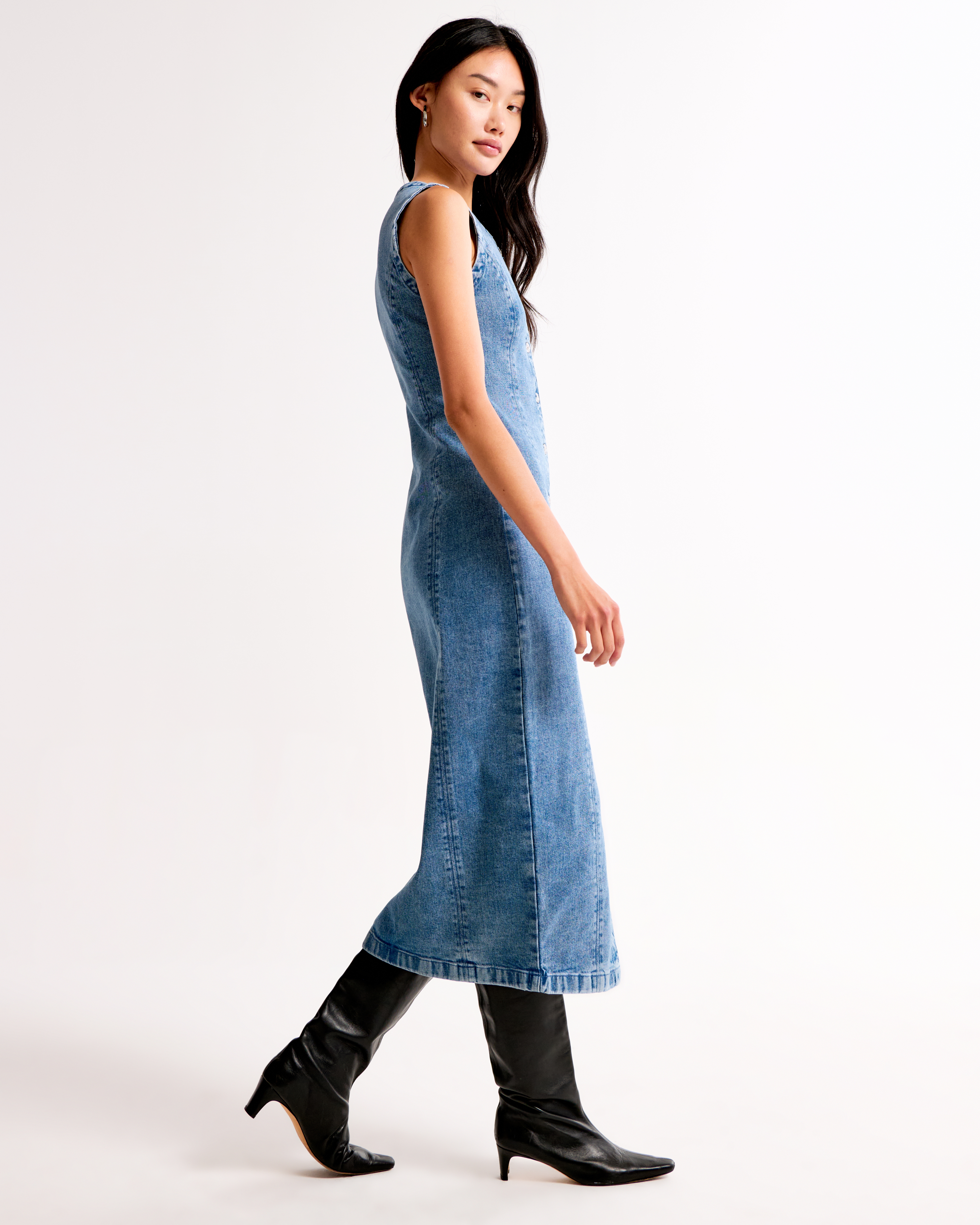 Women's The A&F Mara High-Neck Vest Midi Dress | Women's