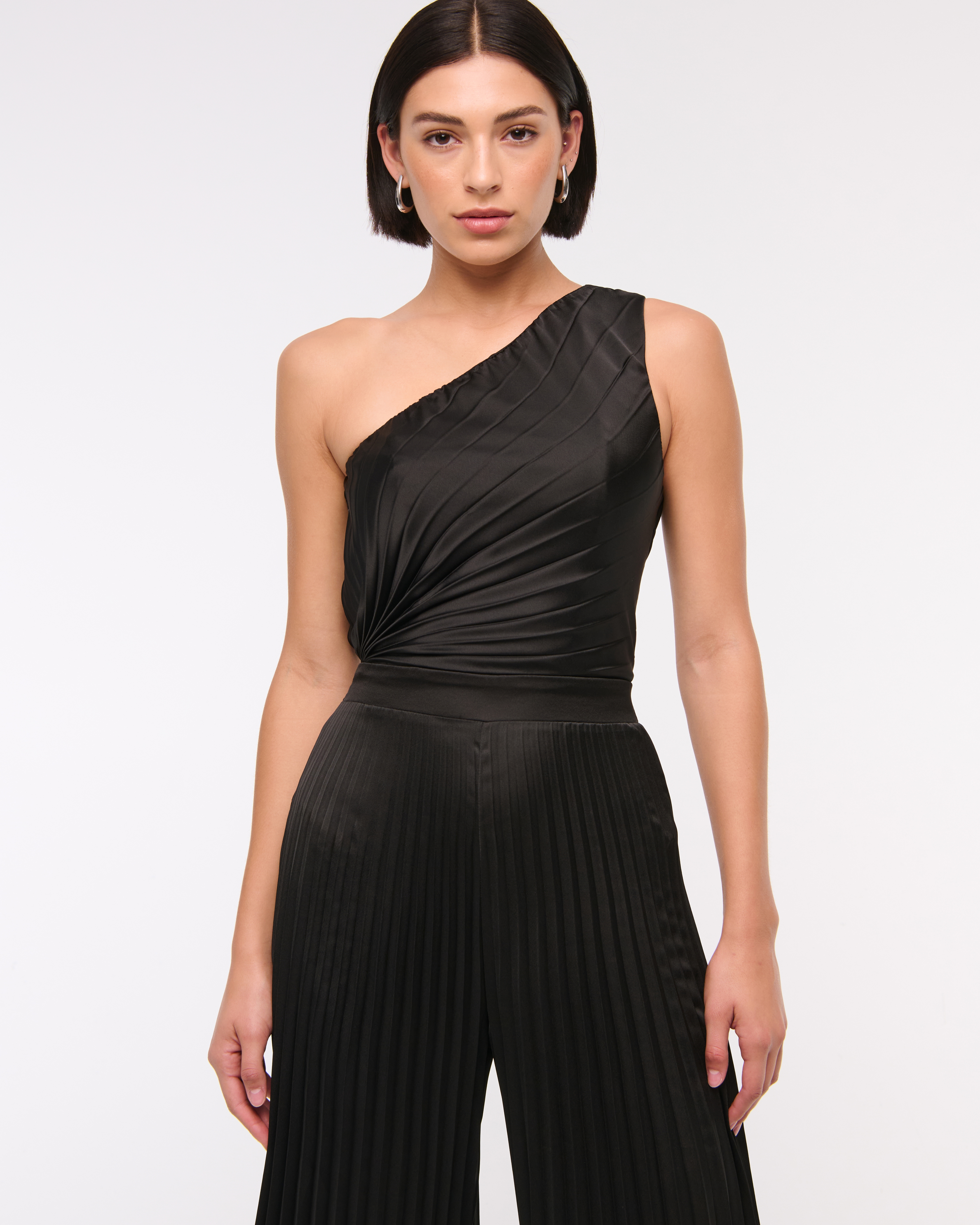 Женские комбинезоны Abercrombie & Fitch The A&F Giselle Pleated One-Shoulder Jumpsuit — фото 2