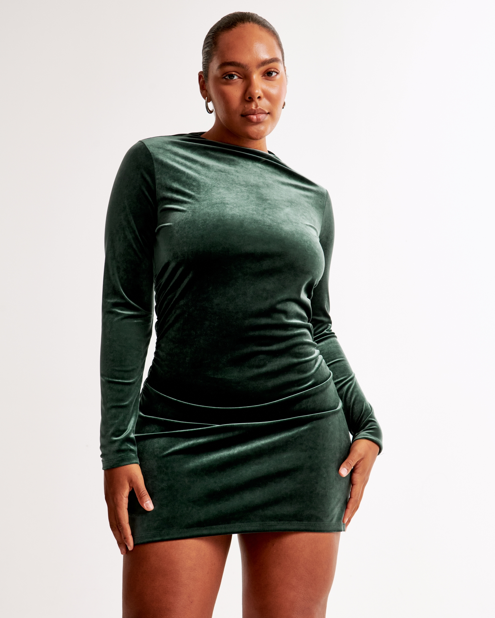 The A&F Paloma Long-Sleeve Velvet Mini Dress