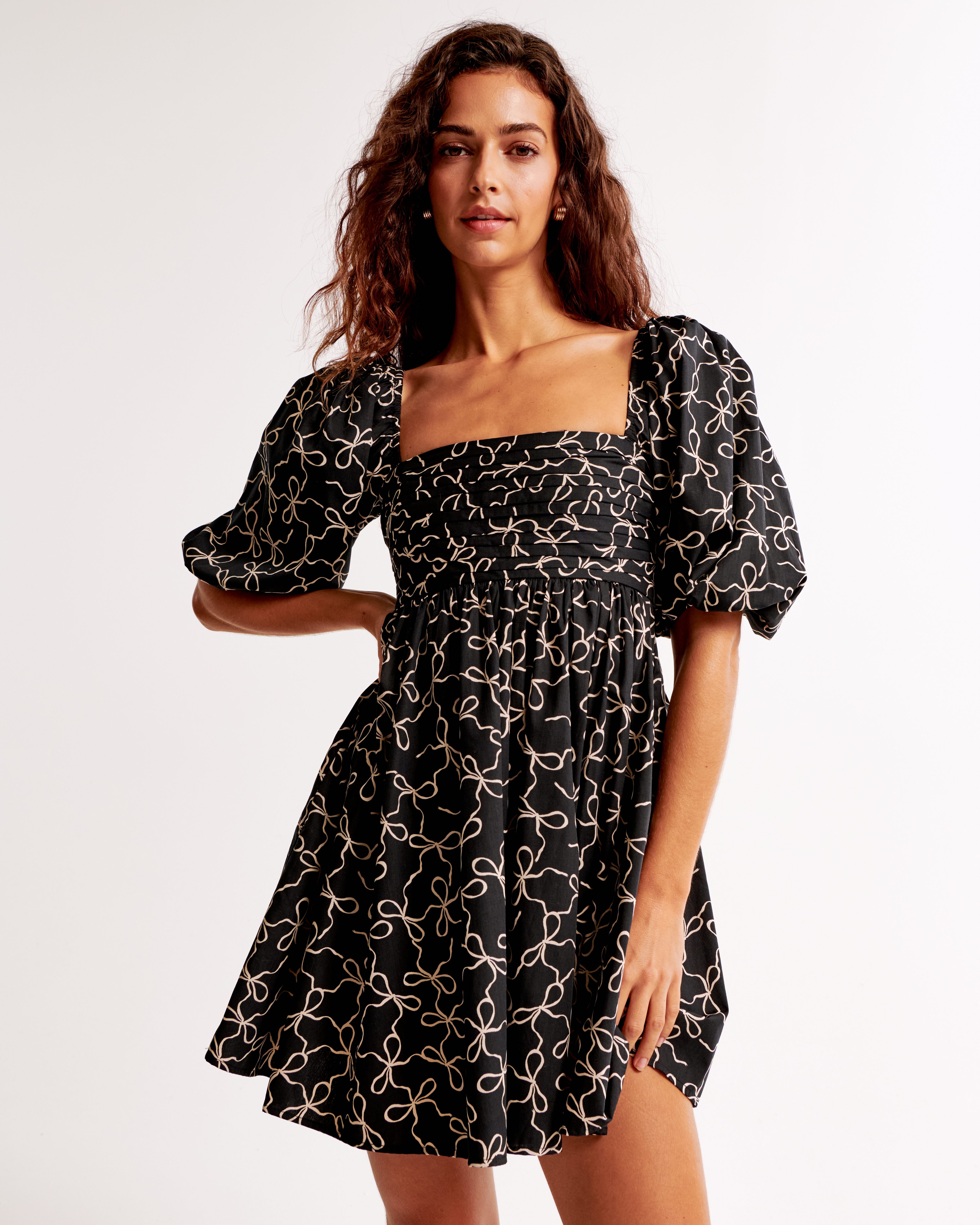 Mini dress with puff sleeves hotsell