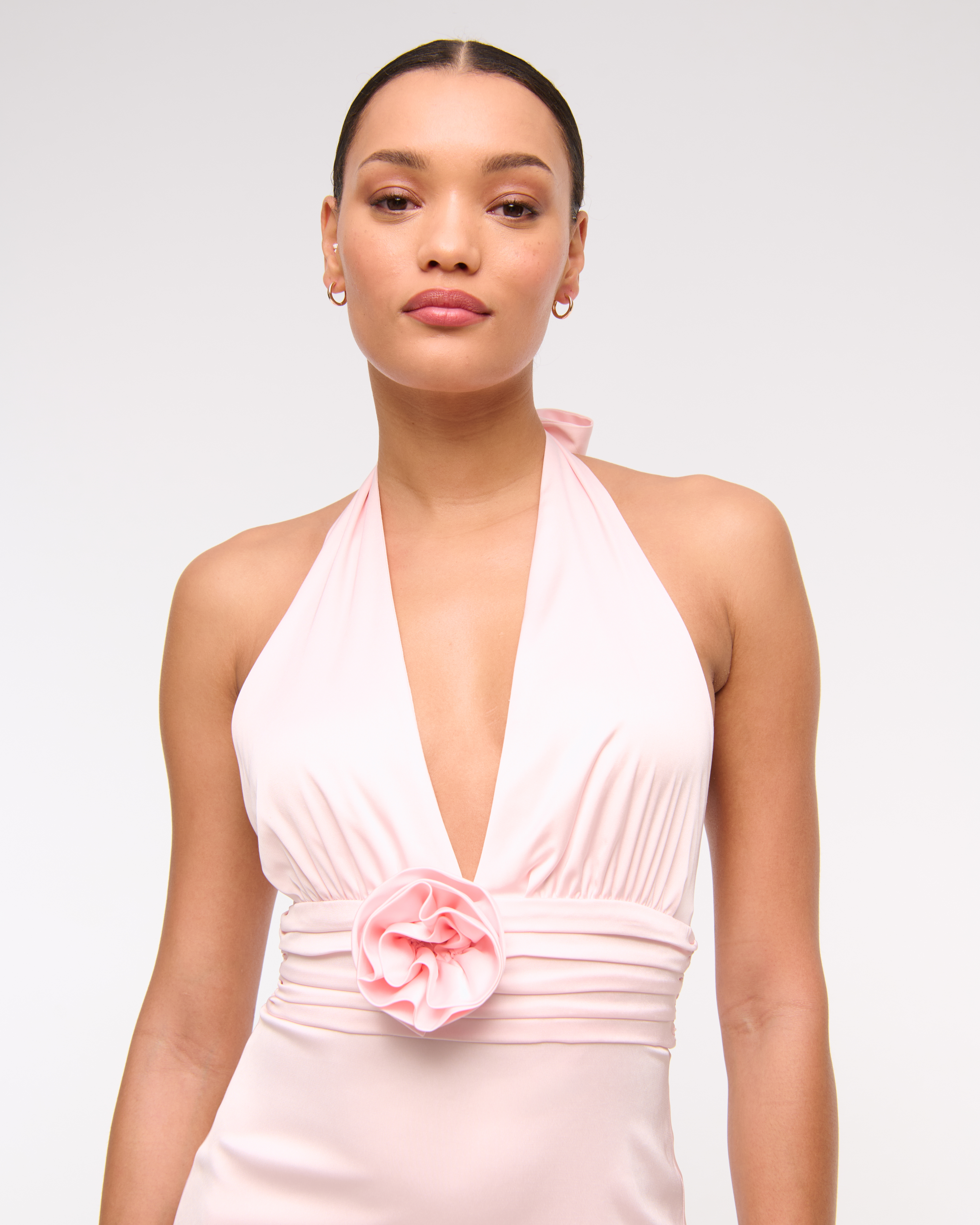Женские платья Abercrombie & Fitch Rosette Halter Midi Dress — фото 3