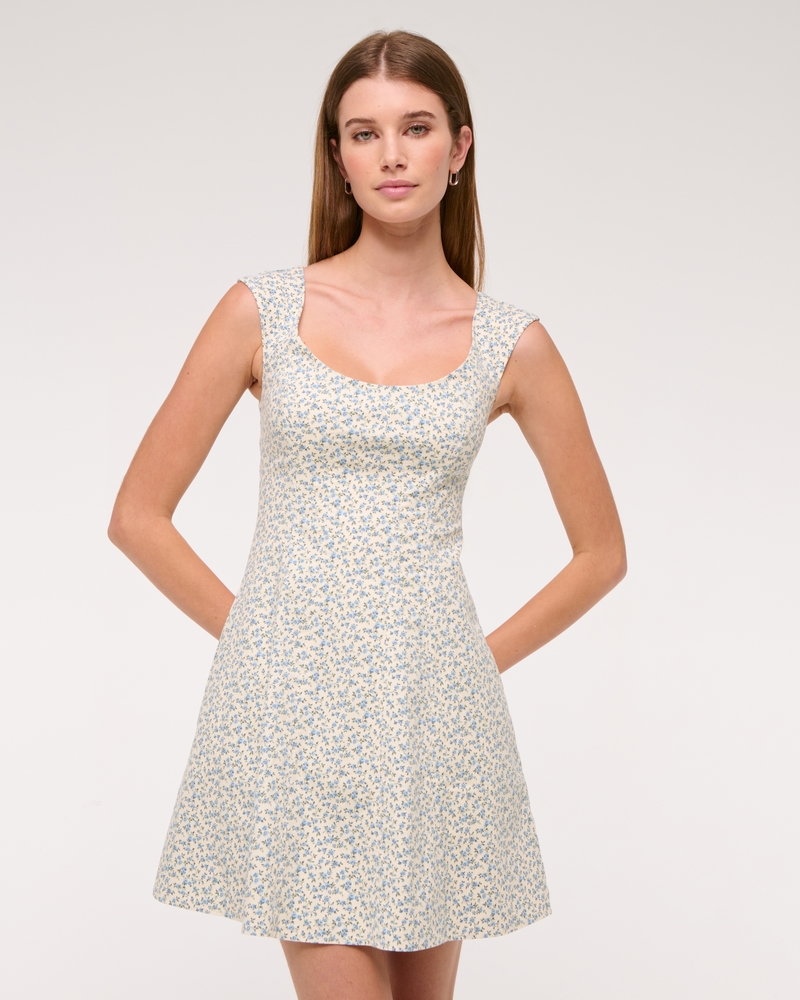 abercrombie white mini dress Rent & Fitch UK 8 finished with a squared neckline and puffed sleeves for endless style Women's The A&F Mila Cap