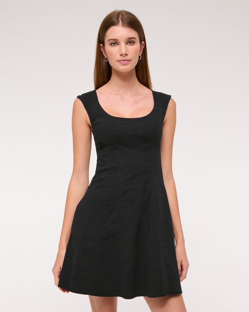 Premium Linen High-Neck Maxi Dress