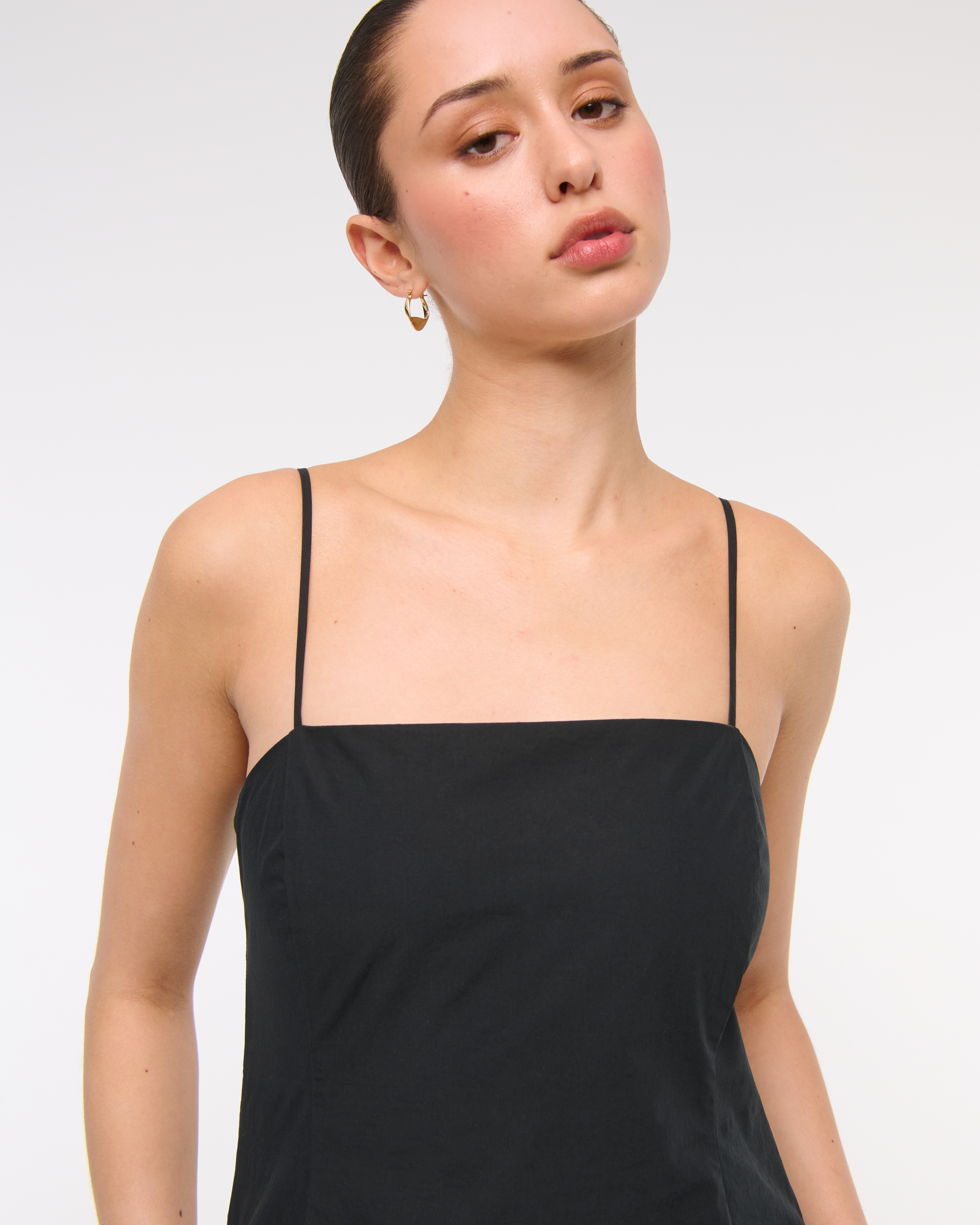 Женские платья Abercrombie & Fitch Squareneck Bubble Hem Mini Dress — фото 3