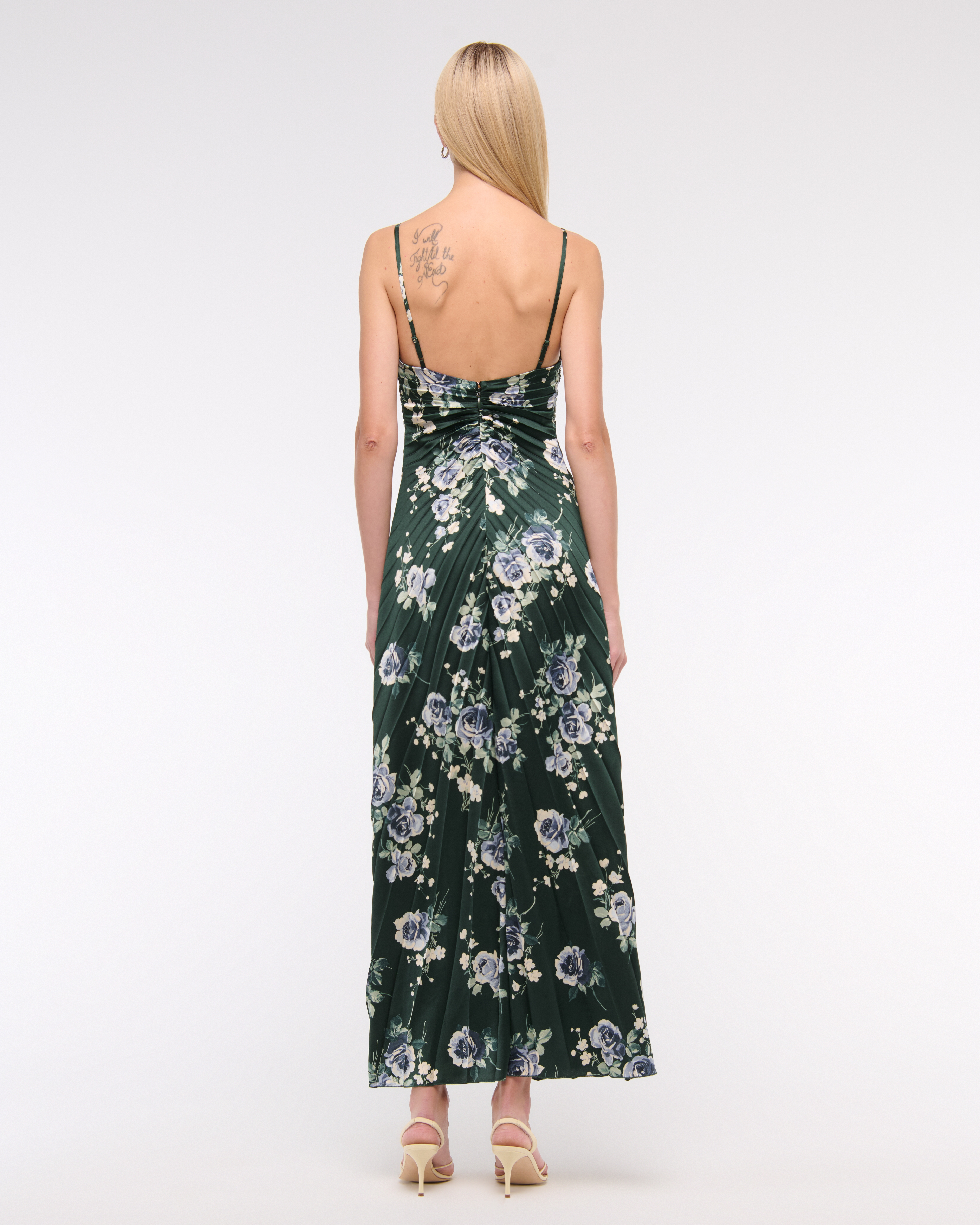 完売　herlipto Garnier Pleated Dress Herlipto Garnier Pleated Dress | eBay