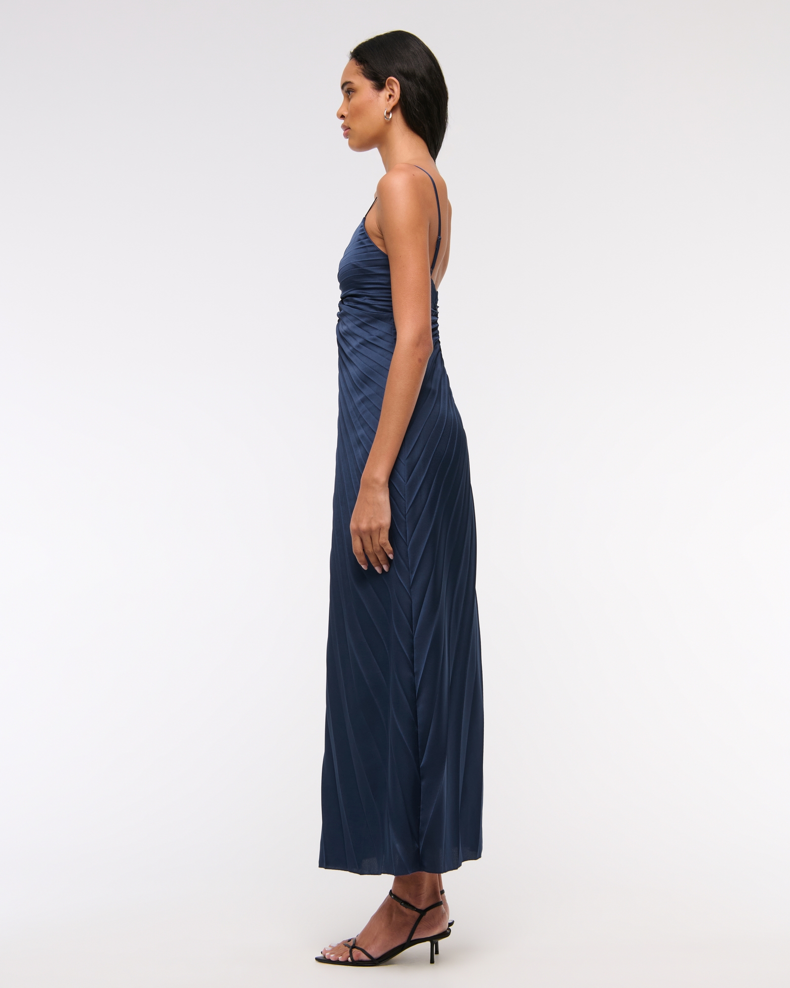 The A&F Giselle Sunburst Pleated Maxi Dress