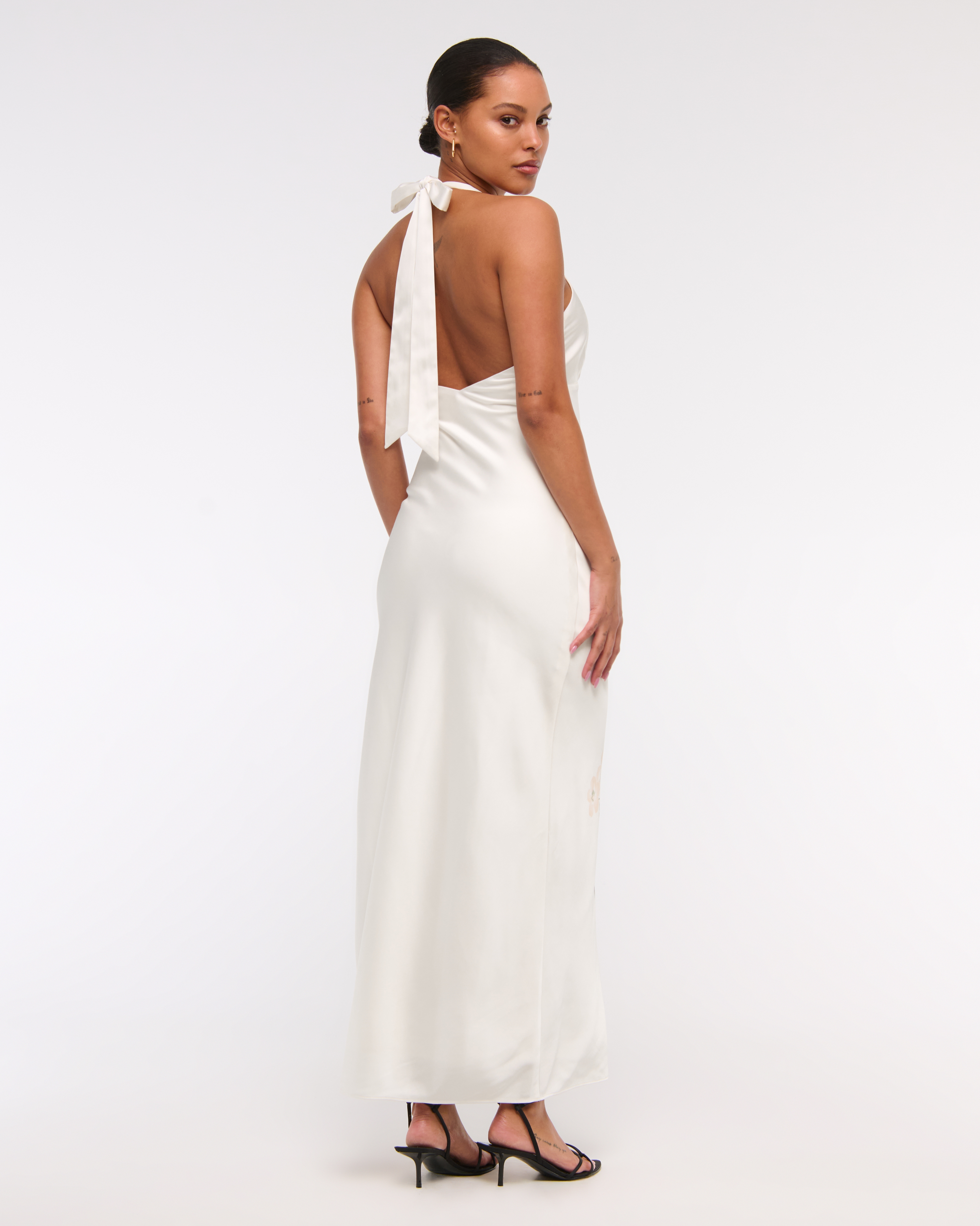 Abercrombie & Fitch The A&f Julia Slip Halter Maxi Dress In White