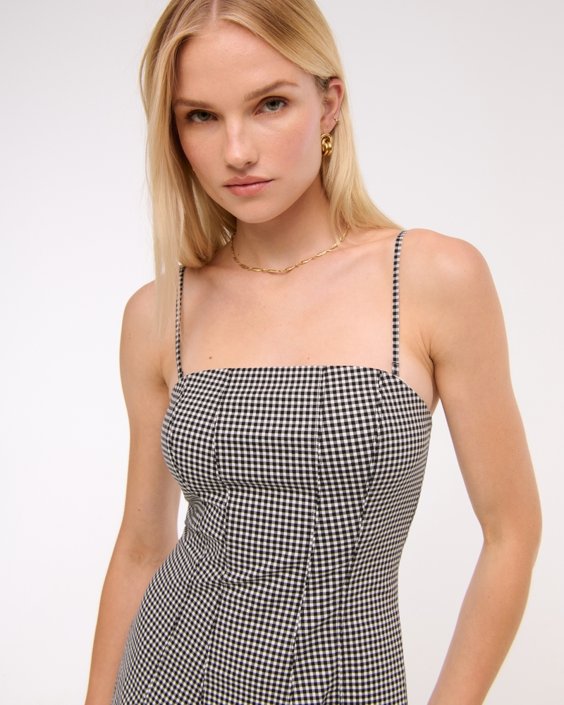 The A&F Mila Strapless Mini Dress