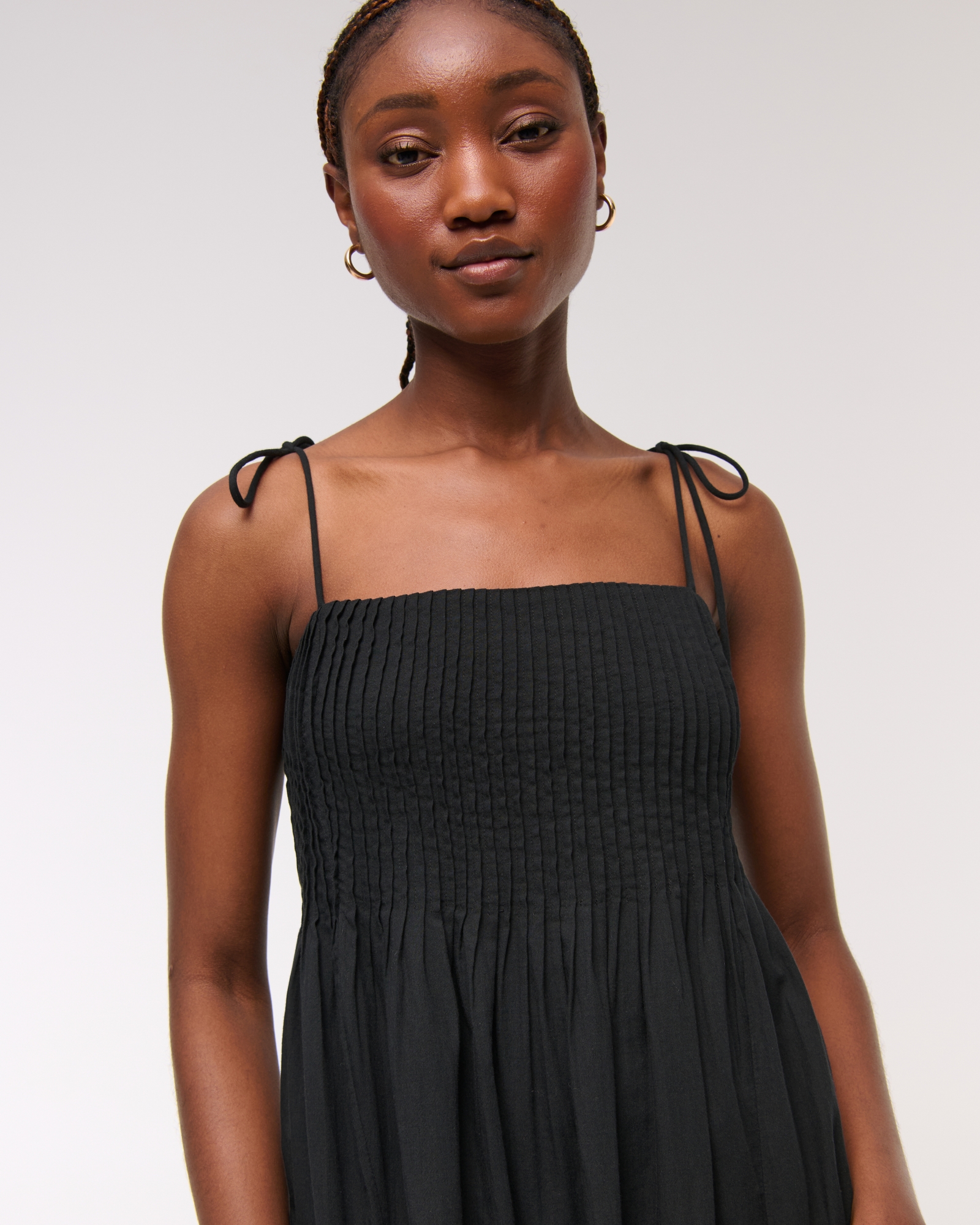 Pintuck Flowy Maxi Dress