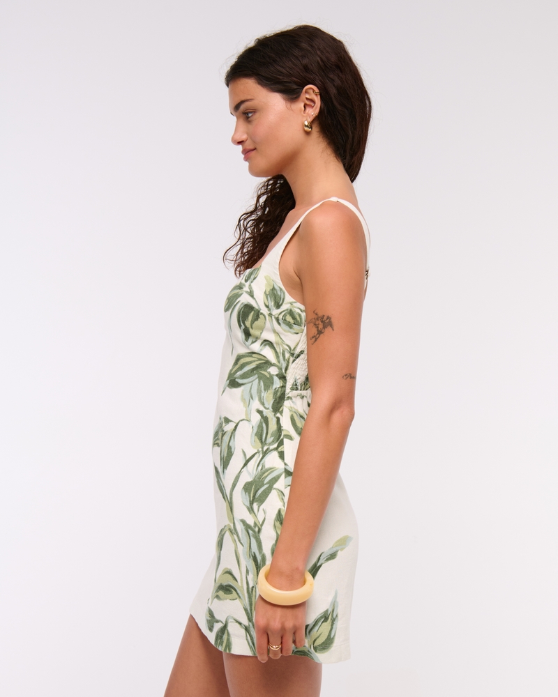 The A&F Scarlett Squareneck Linen-Blend Skort