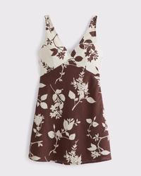 Minivestido de mezcla de lino con cuello en V