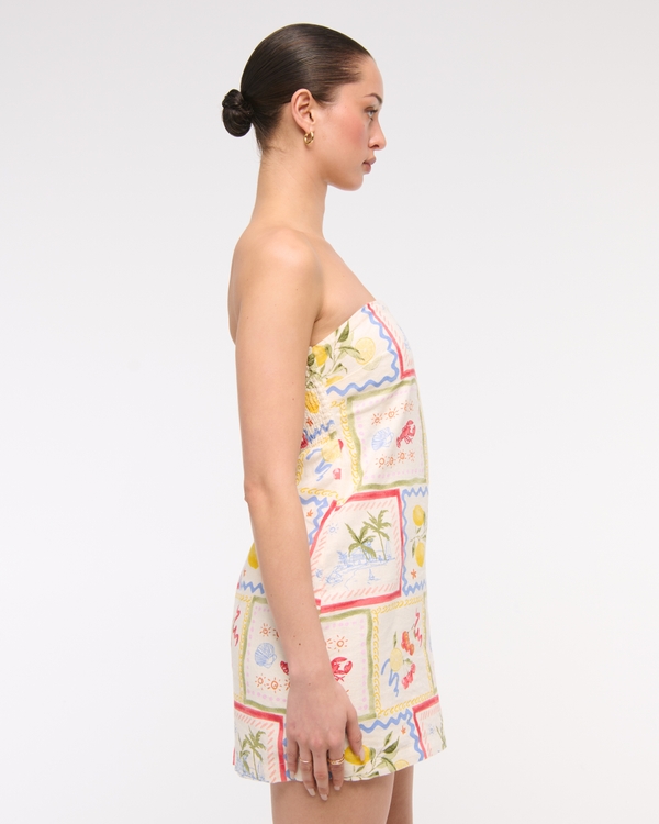 The A&F Scarlett Strapless Linen-Blend Skort