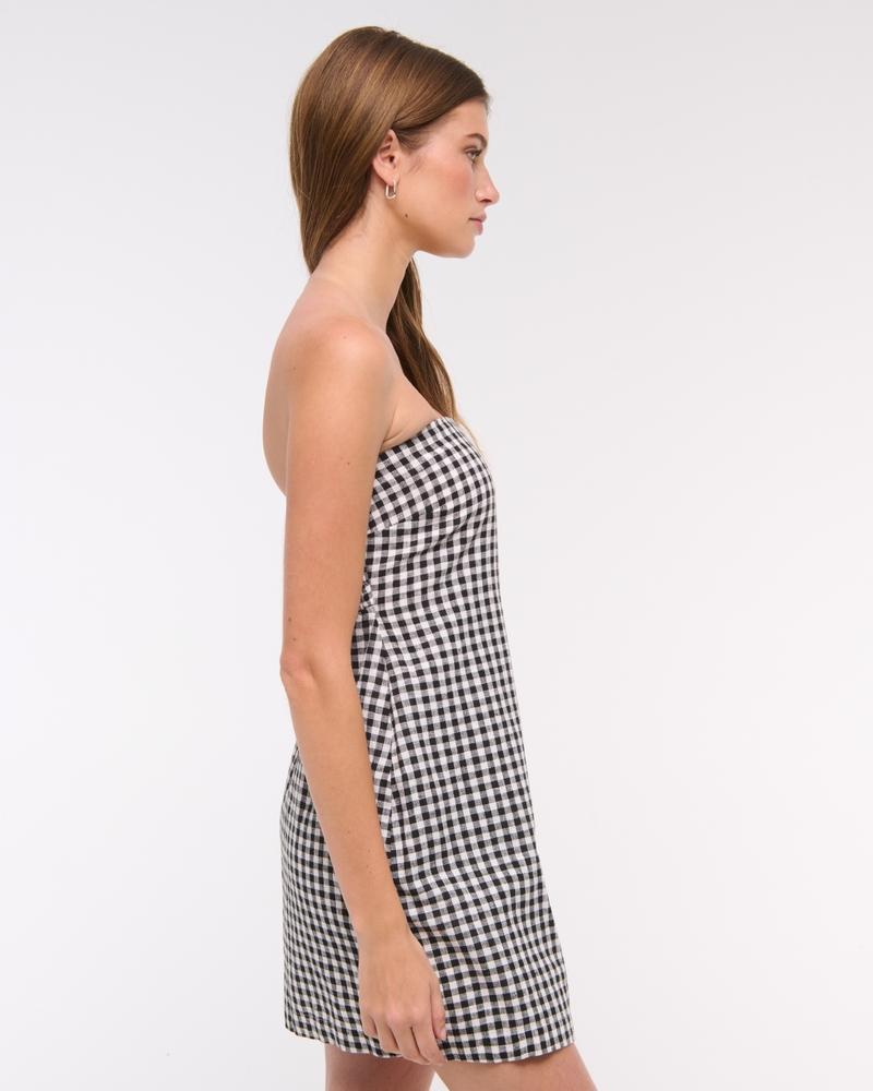 The A&F Scarlett Strapless Linen-Blend Skort