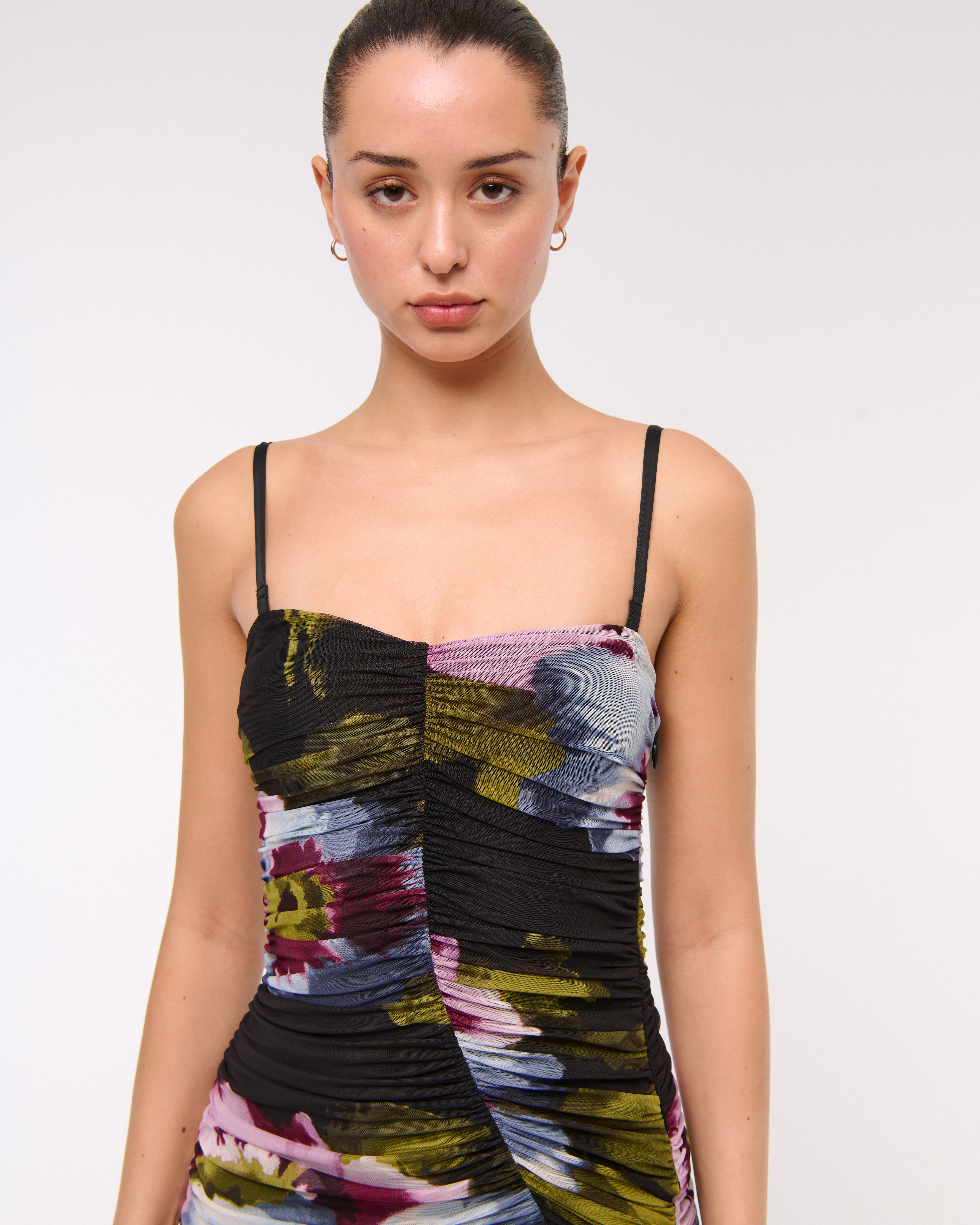 Женские платья Abercrombie & Fitch Strapless Ruched Mesh Maxi Dress — фото 3