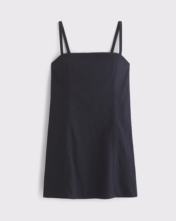 Bra-Free Everyday Skort