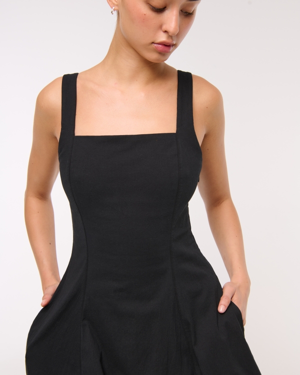 The A&F Mila Bubble Hem Mini Skort