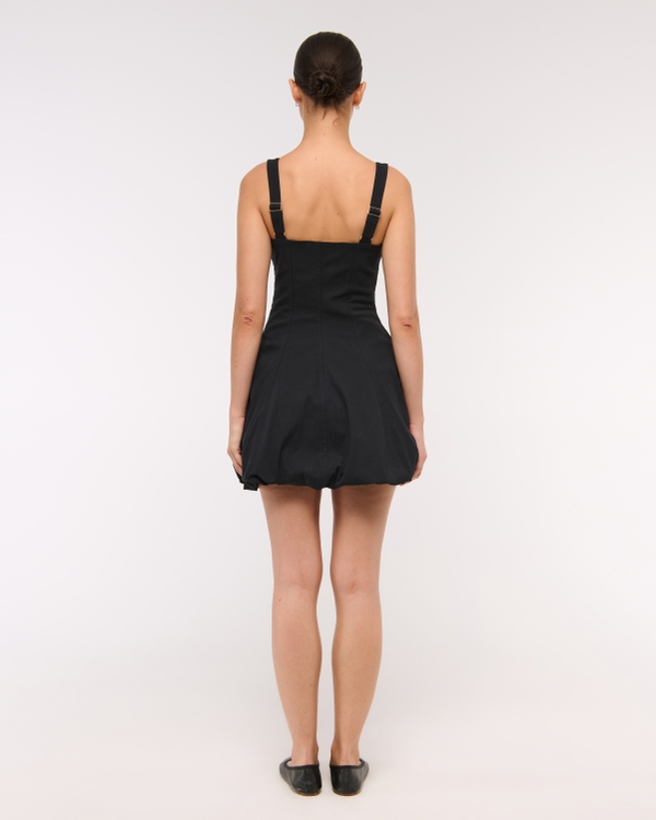 The A&F Mila Bubble Hem Mini Skort