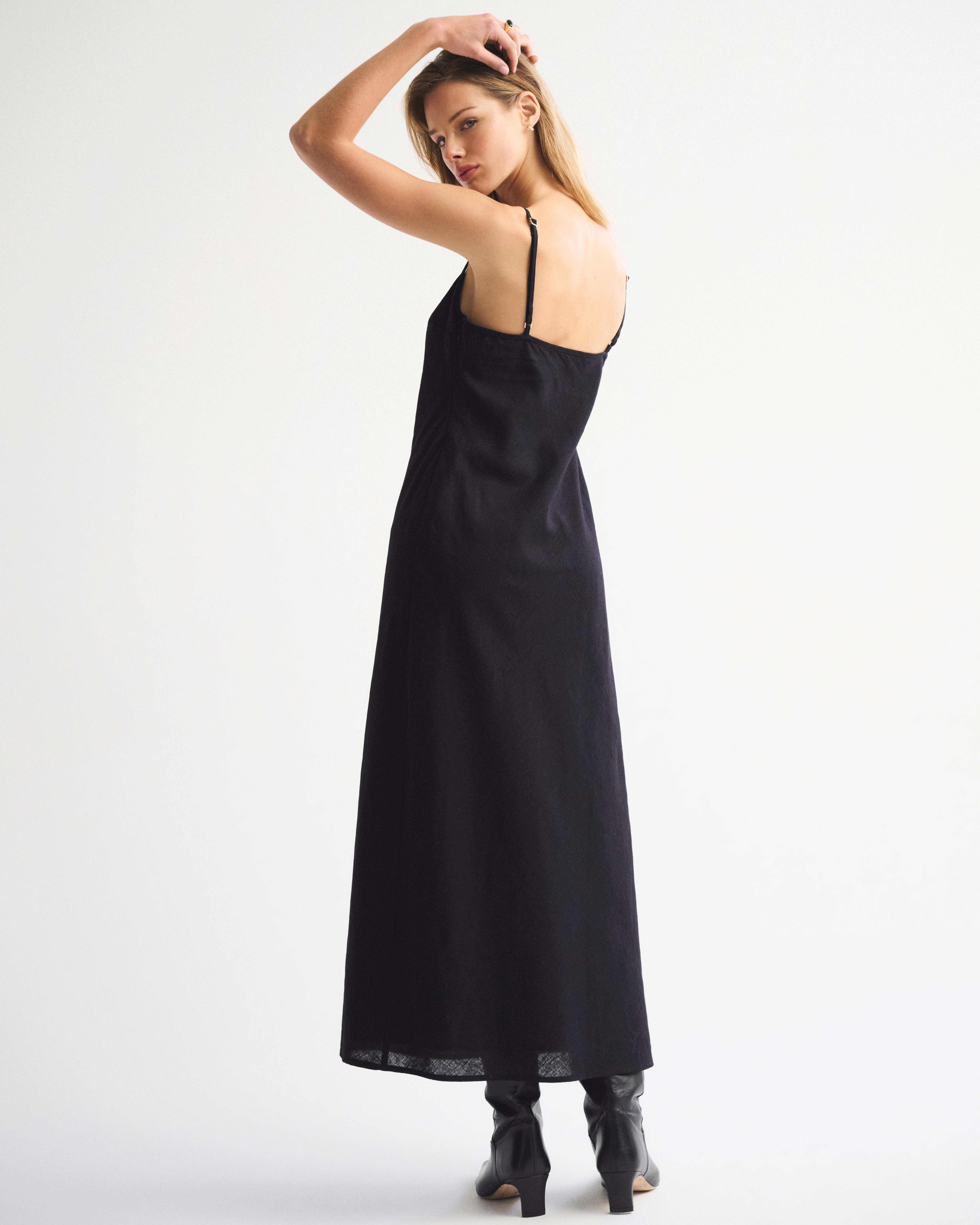 Abercrombie & Fitch The A&f Julia Slip Linen-blend Midi Dress In Black