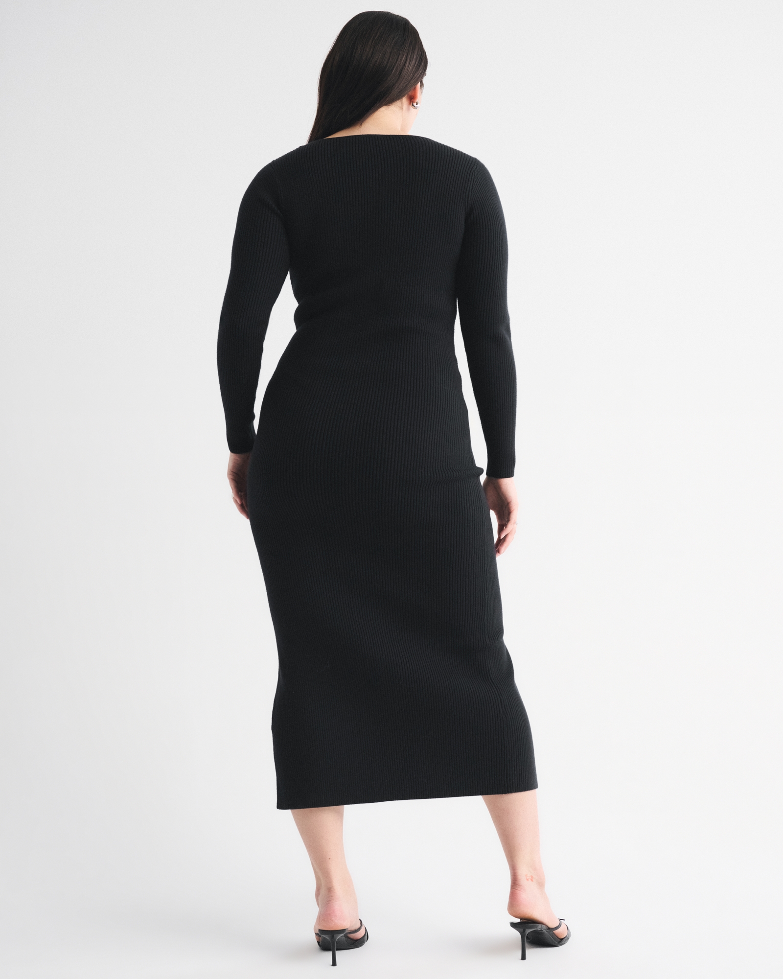 Long-Sleeve Button-Through Maxi Sweater Dress