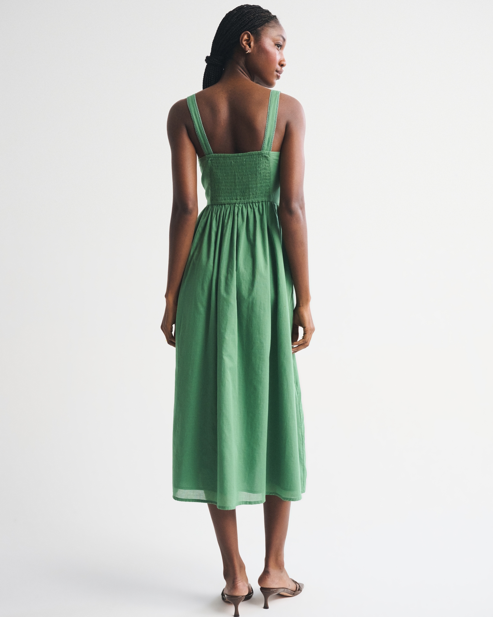abercrombie emerson dress green Emerson Dress by Abercrombie: Perfect for Travel