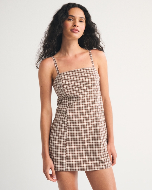 Bra-Free Everyday Skort